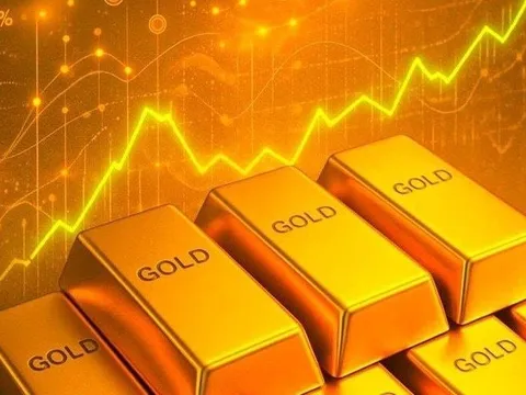 Quỹ vàng lớn nhất thế giới "xả" hàng tấn vàng khi giá rơi sâu