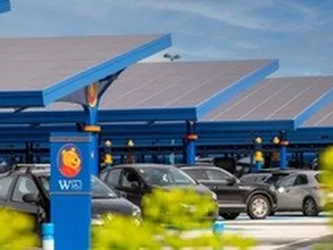 Disneyland biến bãi đỗ xe thành 'trang trại' điện mặt trời khổng lồ