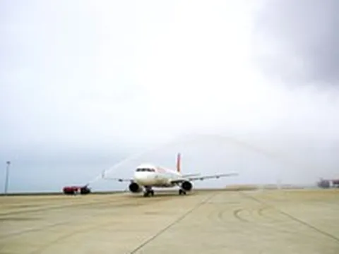 Mới nhất: 2 "thiên đường biển" nổi tiếng của Việt Nam có thêm đường bay thẳng, chỉ hơn 1 tiếng là đến