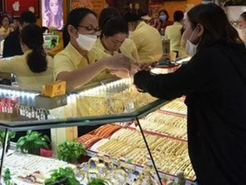 Giá vàng hôm nay, 18-3: Tiếp đà giảm nhẹ