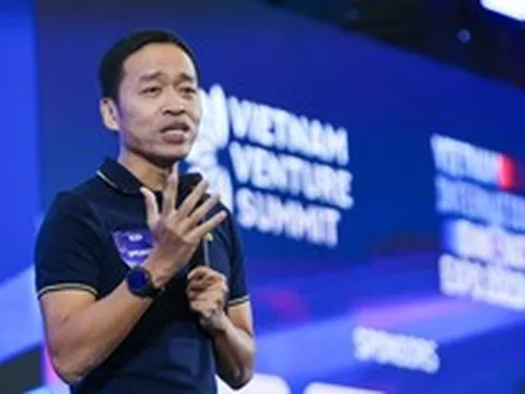 Chủ tịch VNG Lê Hồng Minh cùng nhiều lãnh đạo doanh nghiệp trúng cử HĐND TP.HCM