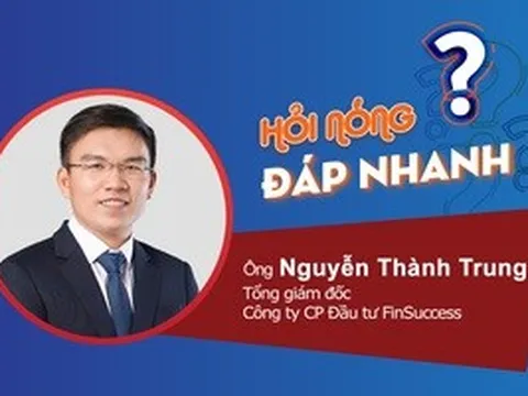 Chứng khoán lao dốc 51 điểm, nhà đầu tư cầm cổ phiếu nên làm gì?