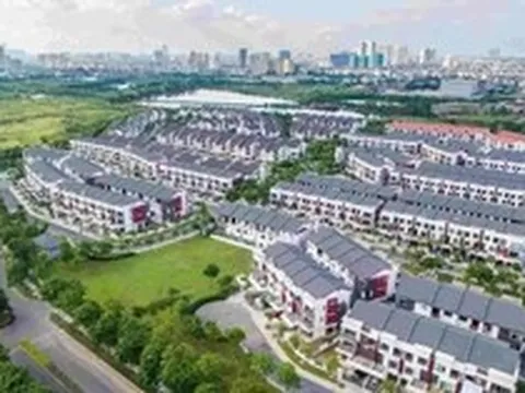 Hàng trăm biệt thự, nhà phố và căn hộ ở TPHCM được cấp sổ hồng