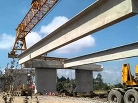 Ngộp trong 'bão' giá, nhà thầu xây dựng kiến nghị 'nóng'