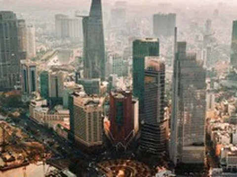 Tăng trưởng 8%, thương mại chạm 930 tỷ USD: Việt Nam bước vào “cuộc chơi lớn” của đô thị hóa chất lượng cao