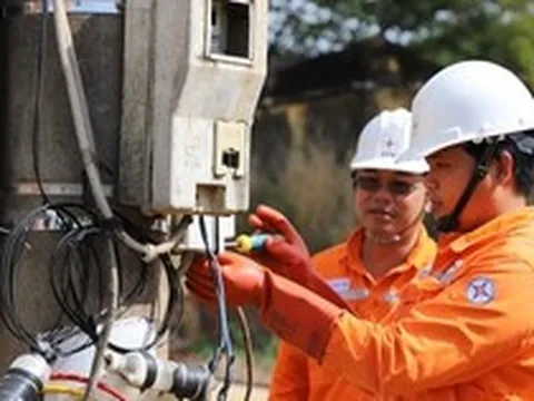 Chạy đua tiết kiệm điện trước mùa cao điểm