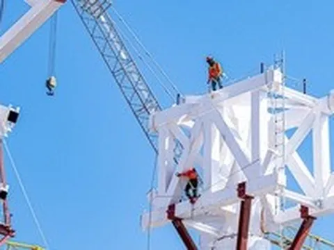 Cận cảnh nhà ga mới sân bay Phú Quốc bắt đầu lắp mái