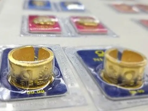 VIDEO: Cuối ngày 23-3, giá vàng miếng SJC tăng trở lại 4 triệu đồng