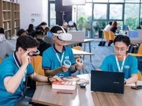 Một đại học trả lương lên tới 120 triệu đồng/tháng cho giáo sư, phó giáo sư