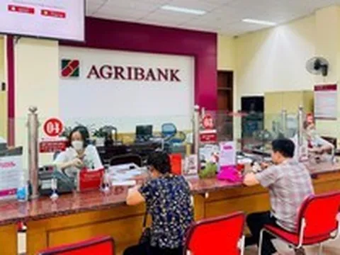Bốn ngân hàng lớn nhất hệ thống tăng lãi suất tiết kiệm, có kỳ hạn tăng 1,2%/năm