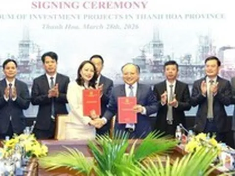 Tập đoàn FLC ký ghi nhớ đầu tư 2 dự án hơn 1 tỉ USD tại Thanh Hóa