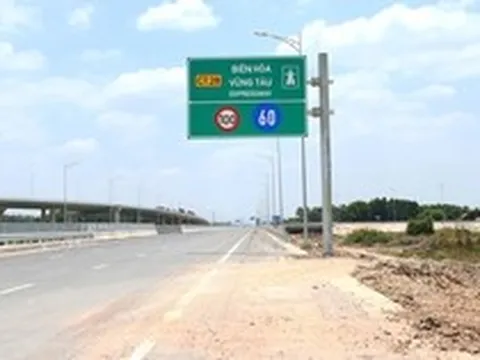 CLIP: Cận cảnh tuyến cao tốc Biên Hòa - Vũng Tàu tiếp tục "hoãn" khai thác tạm