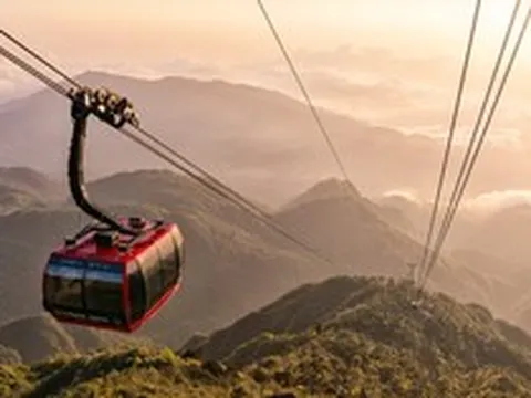 Chuyên gia ngoại dự báo 5 năm mới hoàn thành, kỹ sư Việt Nam chỉ trong 800 ngày xây dựng thành công cáp treo đạt 2 kỷ lục Guinness