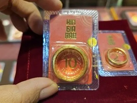 Sáng 1-4, giá vàng miếng SJC, vàng nhẫn tăng hơn 3 triệu đồng/lượng