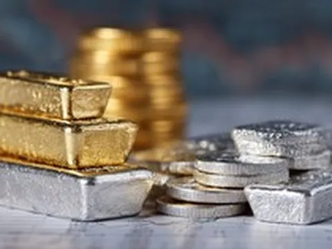 Quỹ vàng lớn nhất thế giới liên tiếp "gom" hàng, quỹ bạc ngược chiều bán ròng