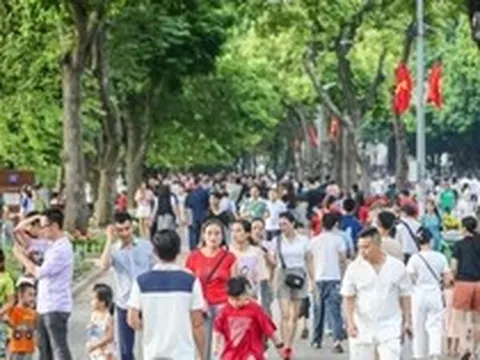 Nghỉ Lễ Giỗ tổ Hùng Vương và 30/4 - 1/5: Có nên hoán đổi làm việc để nghỉ liên tiếp 9 ngày?