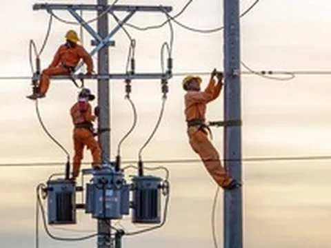 Người dân lưu ý: EVNHANOI phát thông báo quan trọng tới khách hàng sử dụng điện