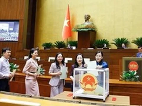 Quốc hội phê chuẩn 8 Thẩm phán Tòa án Nhân dân Tối cao