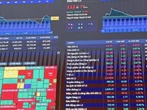 Nâng hạng chỉ là khởi đầu: Chứng khoán Việt Nam bước vào 'cuộc chơi dài hạn'