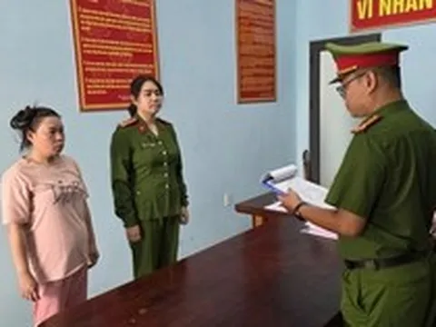 Thực hiện lệnh bắt khẩn cấp Phạm Thị Hồng Phúc 37 tuổi