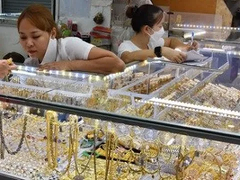 Giá vàng hôm nay, 11-4: Đảo chiều lao dốc