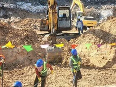 Đẩy nhanh tiến độ thi công các công trình điện phục vụ APEC 2027 tại Phú Quốc