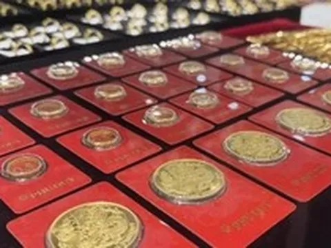 Ngân hàng Nhà nước nói gì về việc cấp phép nhập khẩu vàng?