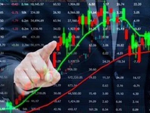 Chuyên gia quốc tế nói gì về lo ngại thị trường phụ thuộc vào cổ phiếu “họ Vingroup”?