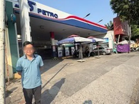 “Vỡ nợ" chứng khoán, người đàn ông đi cướp 18 tờ vé số của người tàn tật, bị tóm khi đang lẩn trốn ở quê