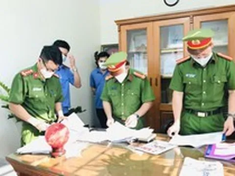 Ra lệnh bắt tạm giam trưởng ban quản lý rừng Vũ Đức Dân SN 1980