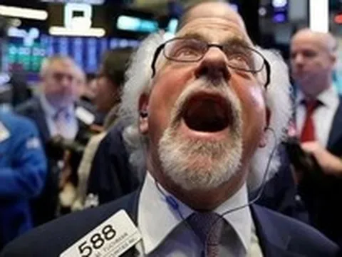 Một cổ phiếu ngân hàng bất ngờ được tự doanh CTCK "gom" đột biến trong phiên 16/4