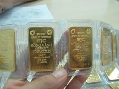 Cuối ngày 16-4, giá vàng miếng giảm nhanh, người mua lỗ hơn 7 triệu đồng sau 2 ngày