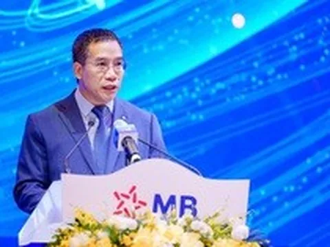 Bị cổ đông chất vấn tại sao không lập công ty tài sản số, Chủ tịch MB nói gì?