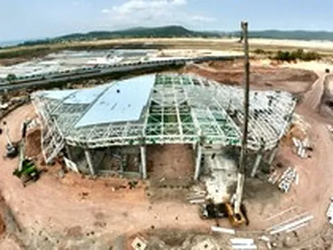 Cận cảnh công trường dự án mở rộng sân bay Phú Quốc phục vụ APEC 2027