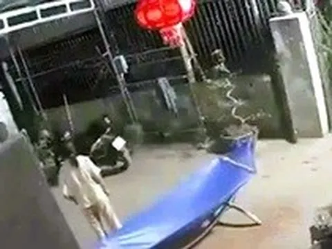 Một trưởng thôn bị đâm tử vong