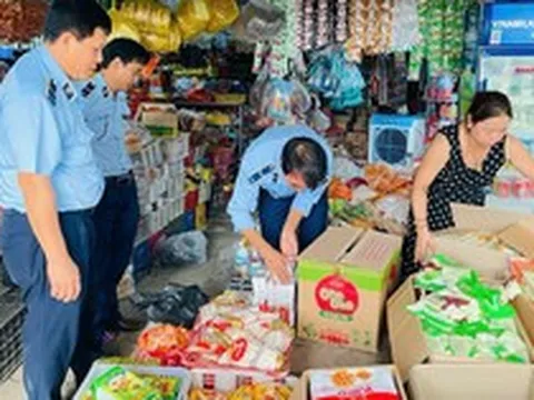 Gần 100% điểm bán vẫn bán thuốc lá lậu, thất thu 6.000 tỷ mỗi năm: Đề xuất tăng mạnh xử phạt, chặn đầu ra hàng lậu