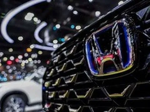 Hết đóng cửa nhà máy ở Trung Quốc lại dừng bán xe tại Hàn Quốc -  chuyện gì xảy ra với 'ông lớn' ô tô Nhật Bản này?