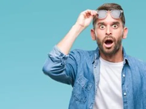 Khối ngoại bán ròng gần 5.000 tỷ đồng cổ phiếu Việt Nam trong tuần 20-24/4, mã nào là tâm điểm "xả" hàng?