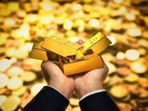 Quỹ vàng lớn nhất thế giới “xả” 14 tấn vàng trong tuần 20-24/4