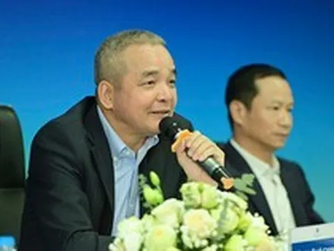 Chủ tịch Long Giang Land nói về cổ phiếu: NĐT chưa tin nên giá thị trường chỉ loanh quanh 50% sổ sách