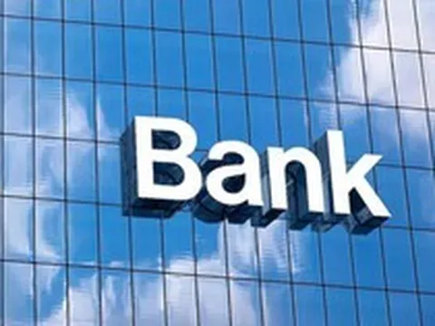 Ngân hàng đầu tiên báo lãi sụt giảm trong quý I/2026