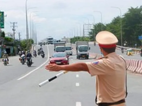 Công an Hà Nội: Thông báo tới tất cả người dân tham gia giao thông ngày 28/4