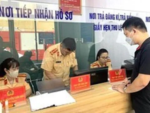 Mua xe máy cũ theo giấy viết tay có bị phạt?
