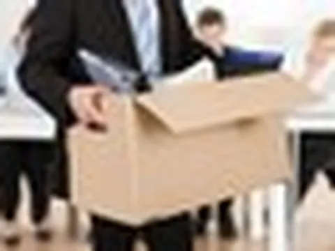 Hơn 2.700 nhân viên của một ngân hàng lớn tại Việt Nam cùng nghỉ việc