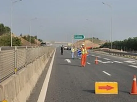 Tạm đóng nhiều đoạn cao tốc Bắc - Nam để lắp đặt hệ thống giám sát và thu phí