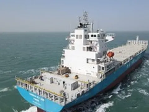 3.000 tỷ đồng và cú bắt tay lịch sử: Việt Nam chính thức sở hữu "quái vật" biển cả lớn nhất đội tàu container quốc gia, cao ngang tòa nhà 15 tầng