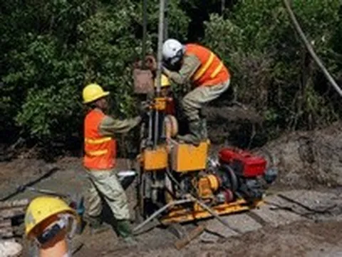 Tấp nập khoan địa chất Metro Bến Thành - Cần Giờ dọc đường xuyên rừng ngập mặn