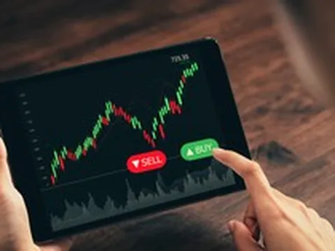 Nhóm Âu Lạc nâng sở hữu tại ACB lên 6%, HDBank chi hơn 8.500 tỷ đồng nắm quyền chi phối Chứng khoán HD