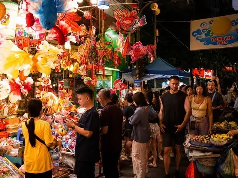 Hà Nội sẽ quy hoạch 6 - 8 khu kinh tế đêm trọng điểm