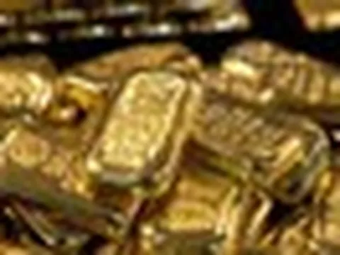 Tỷ phú kiếm 98% tài sản từ kim loại quý dự báo sốc: Giá vàng sẽ lên 10.000 USD/ounce